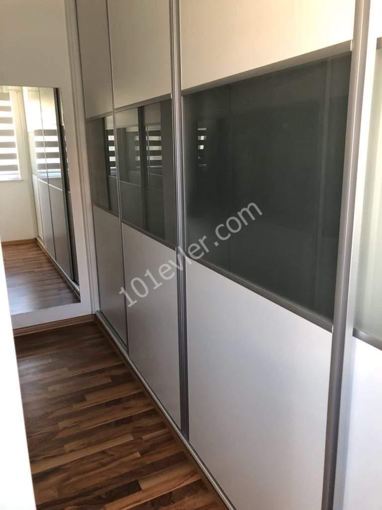 Flat For Sale in Girne Merkez, Kyrenia