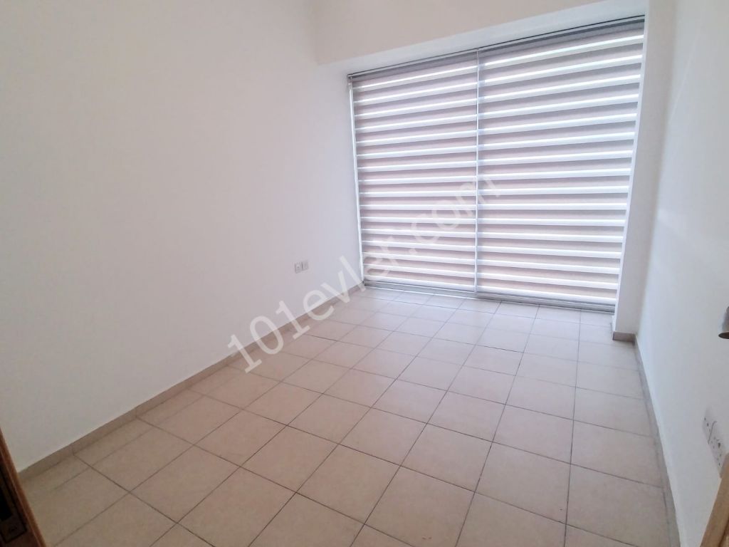 Girne'nin Merkezinde Kiralık 2+1 Ofis