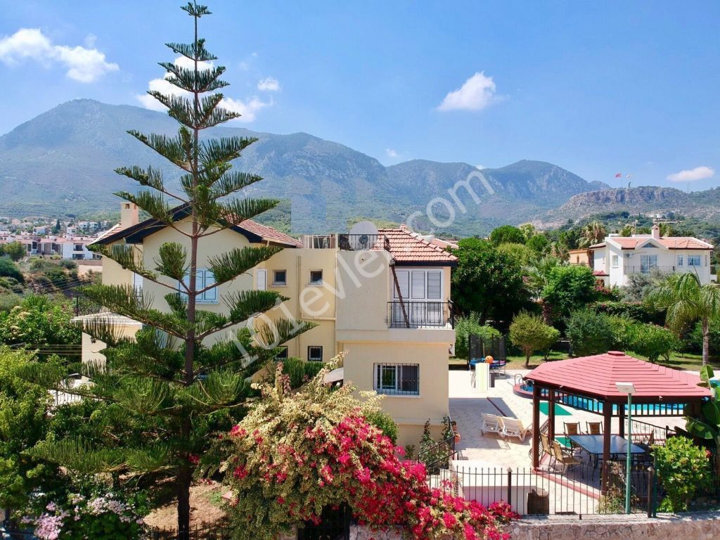 Villa For Sale in Doğanköy, Kyrenia