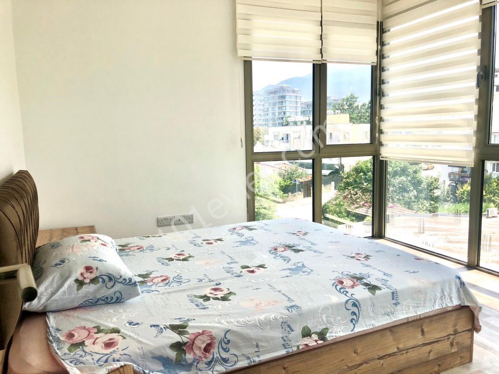 Flat To Rent in Girne Merkez, Kyrenia