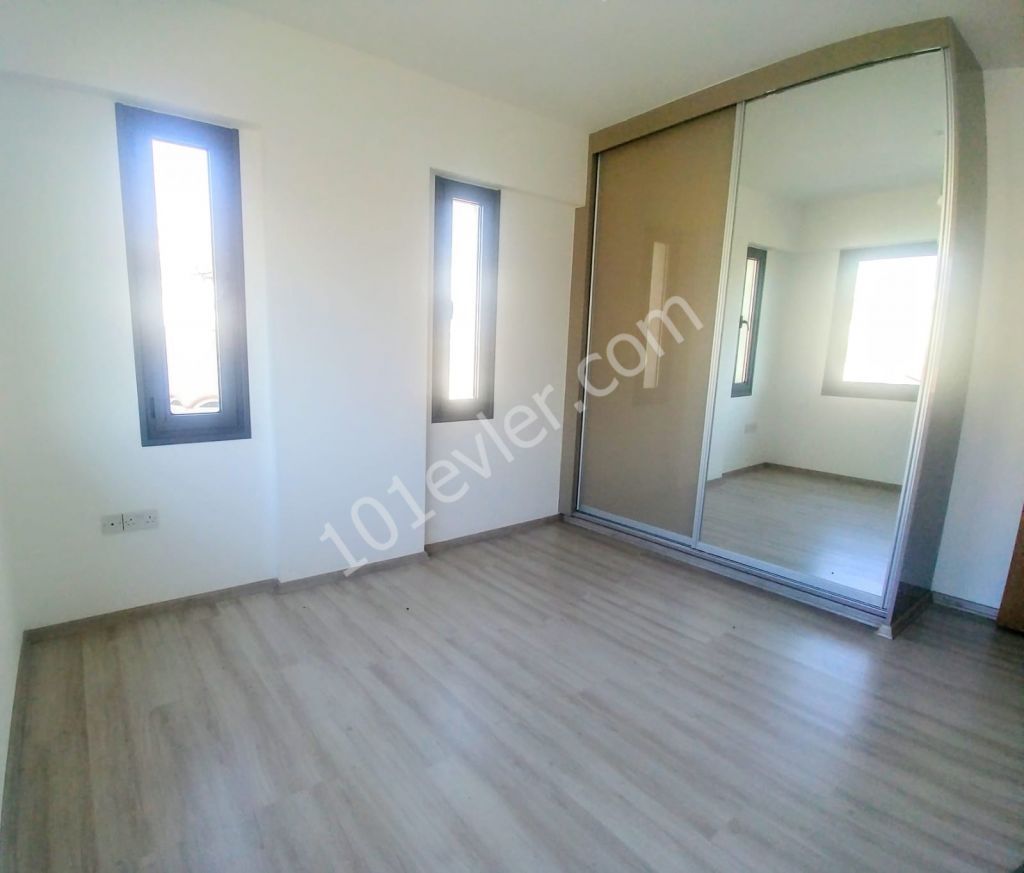 Flat To Rent in Girne Merkez, Kyrenia