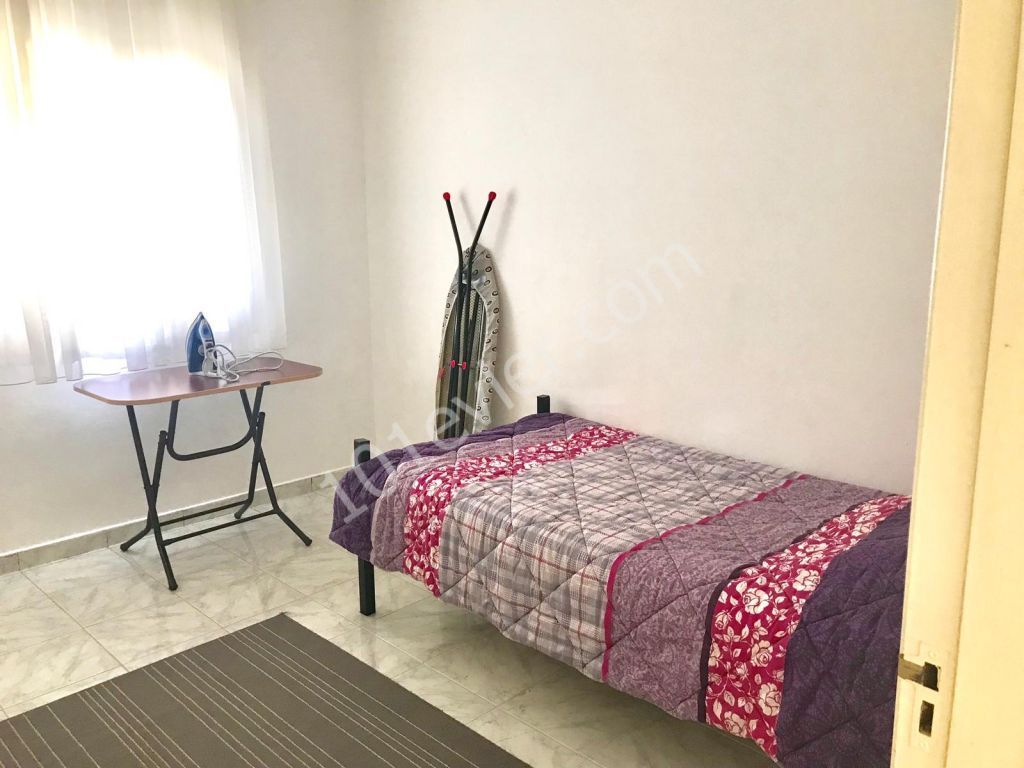 Flat To Rent in Girne Merkez, Kyrenia