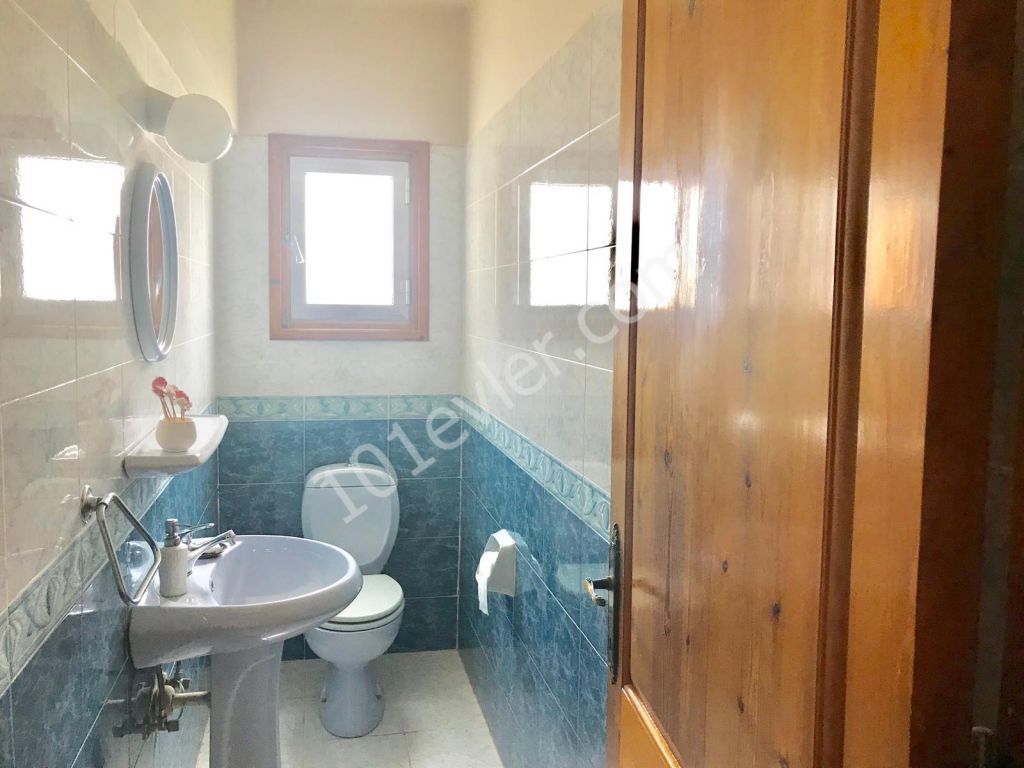 Flat To Rent in Girne Merkez, Kyrenia