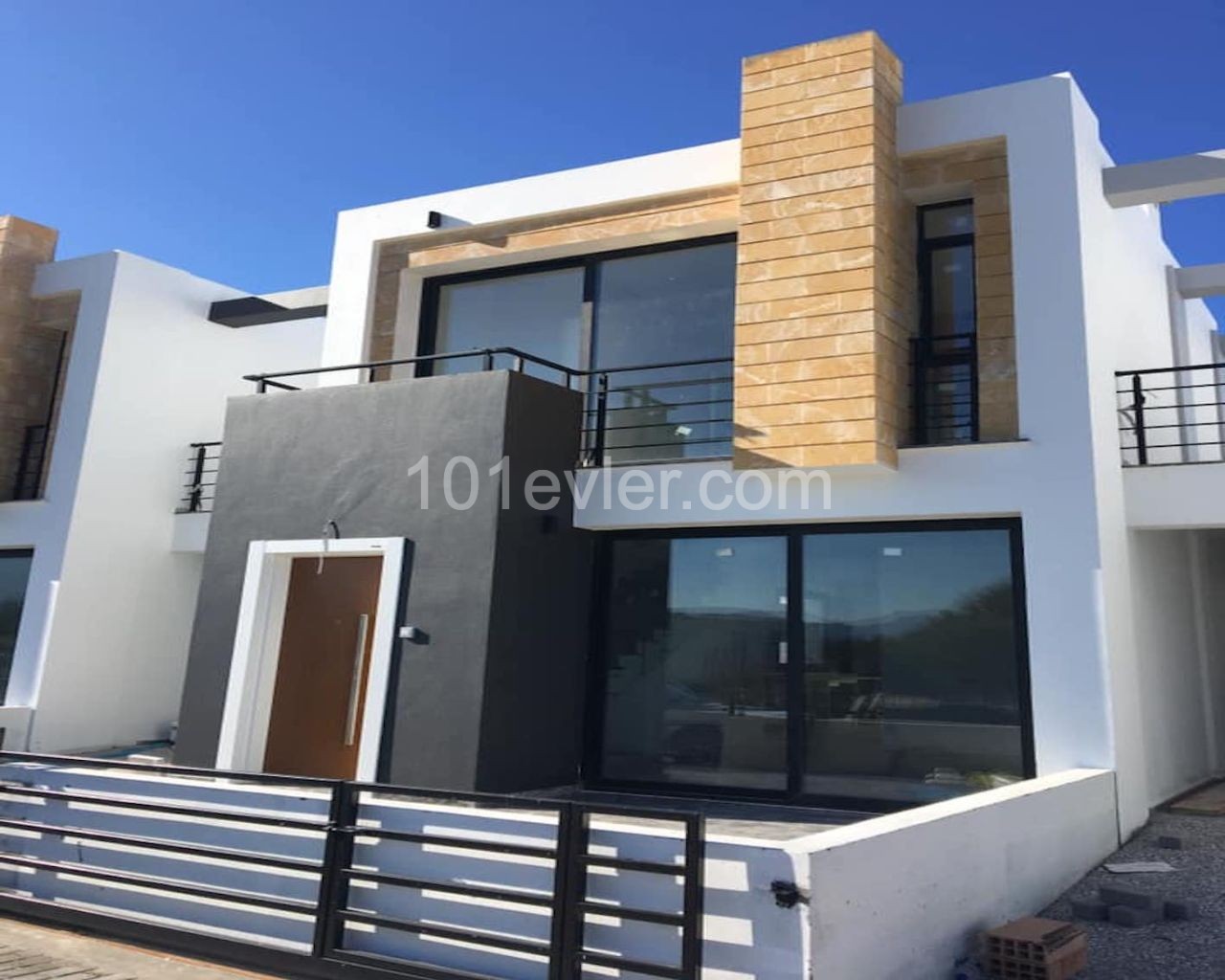 DUPLEX TWIN VILLAS FOR SALE READY FOR DELIVERY IN KYRENIA OZANKOY, TRNC ** 