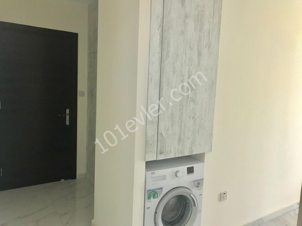 KKTC GİRNE MERKEZDE KİRALIK FULL EŞYALI SIFIR 2+1 DAİRE