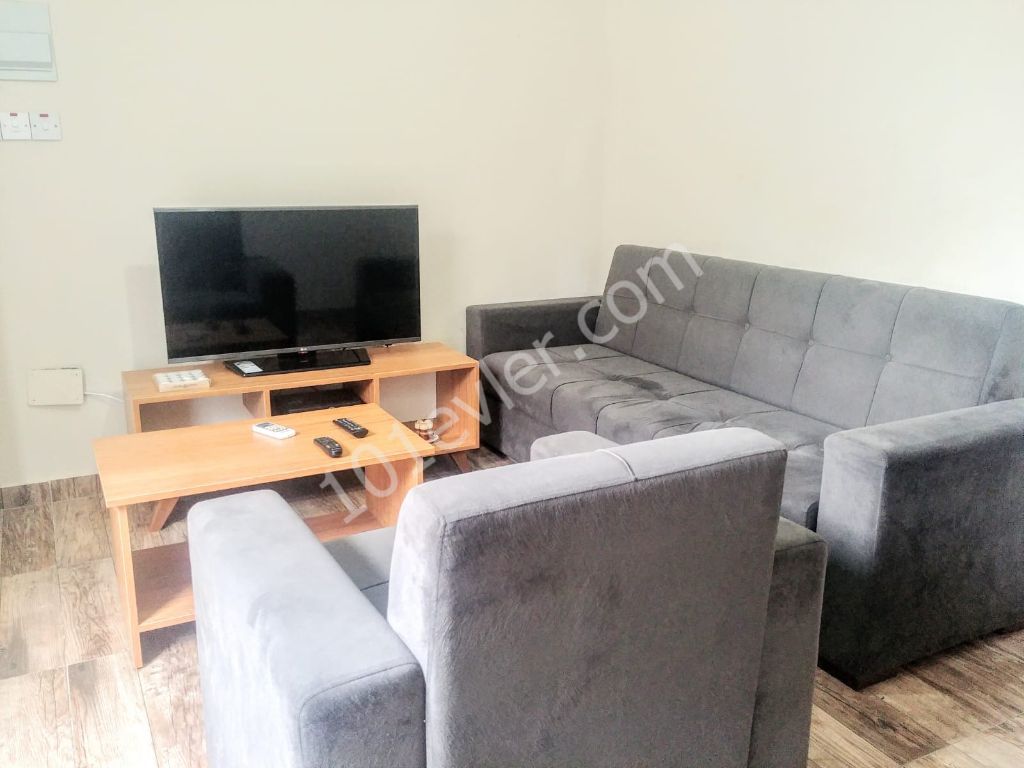 Flat To Rent in Karaoğlanoğlu, Kyrenia