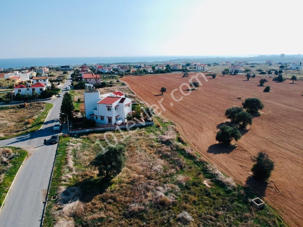 Residential Zoned Plot For Sale in İskele Merkez, Iskele