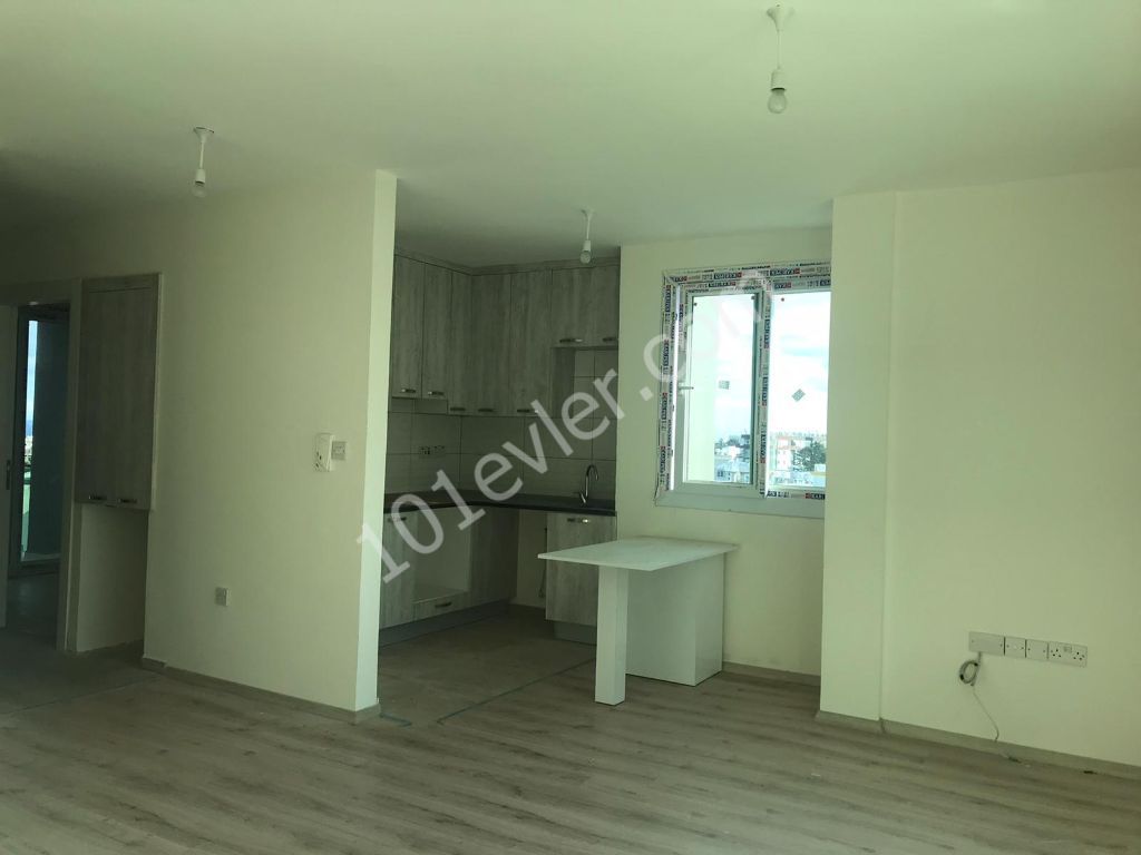 KKTC GİRNE MERKEZDE  2+1 SATILIK PENTHOUSE