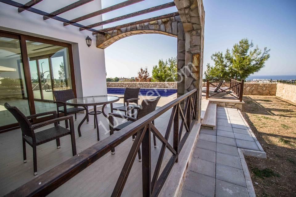 Villa To Rent in Bellapais, Kyrenia