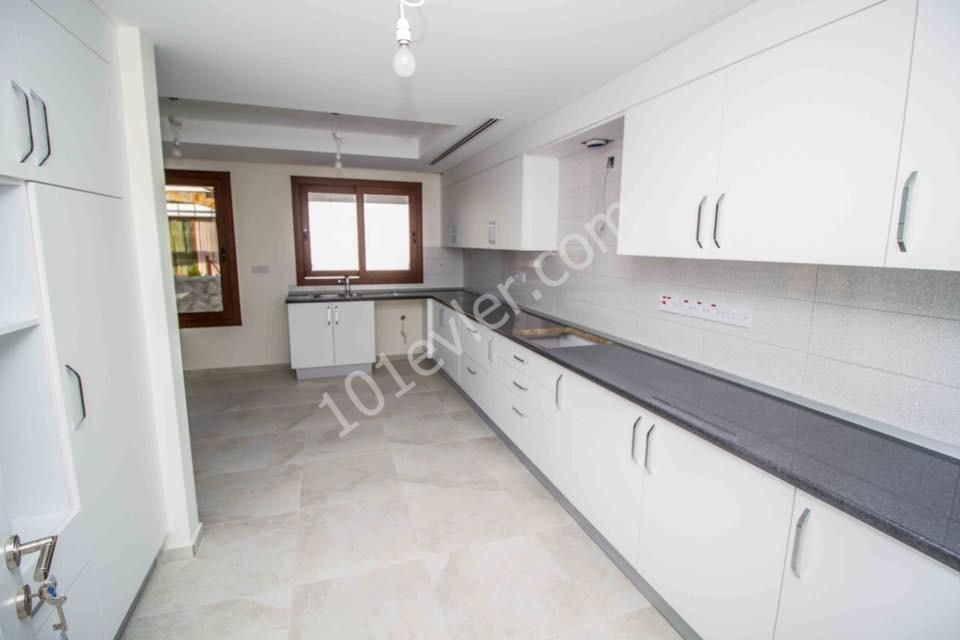 Villa To Rent in Bellapais, Kyrenia