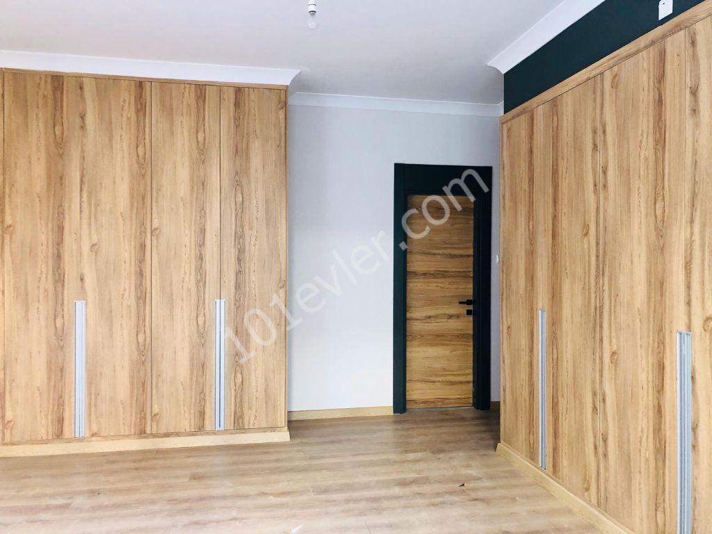 KKTC GİRNE MERKEZDE SATILIK 3+1 DAİRE