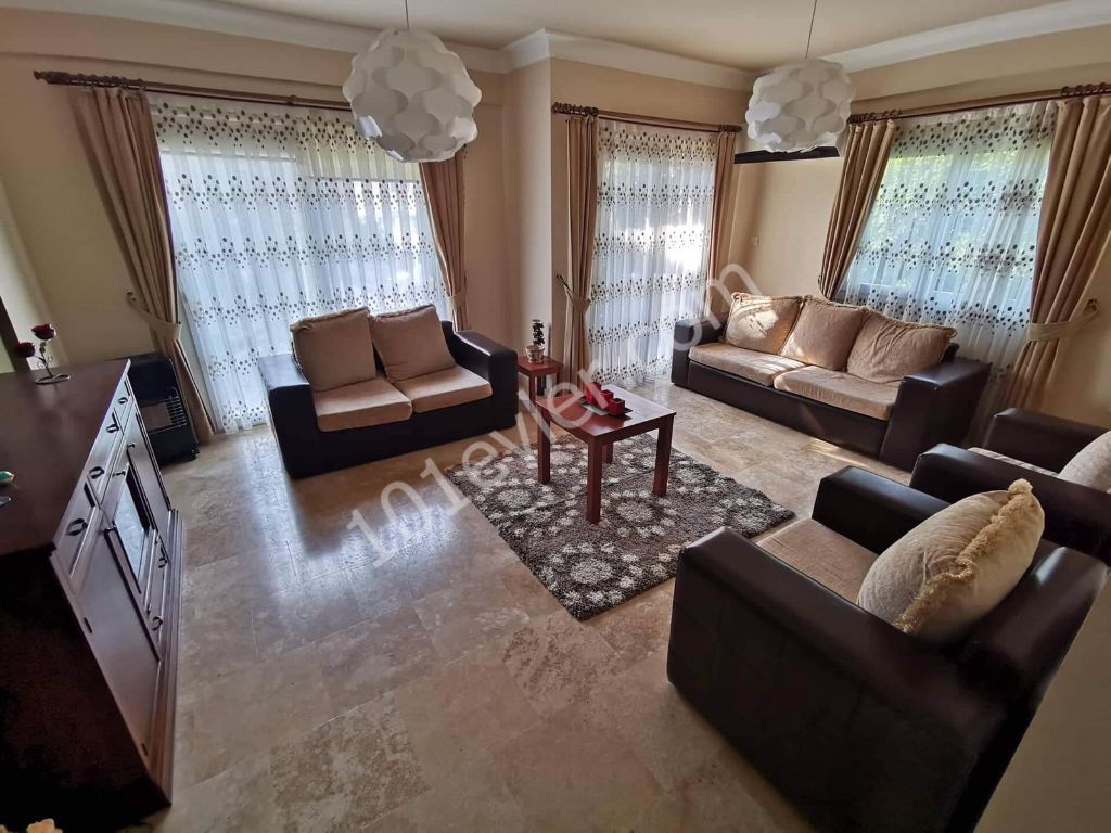 KKTC GİRNE MERKEZ'DE 3+1 SATILIK DAİRE