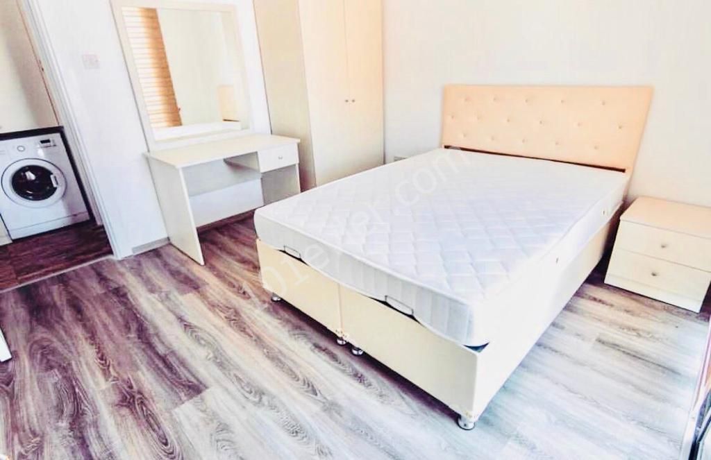 KKTC GİRNE MERKEZ'DE EŞYALI 2+1 SATILIK PENTHOUSE