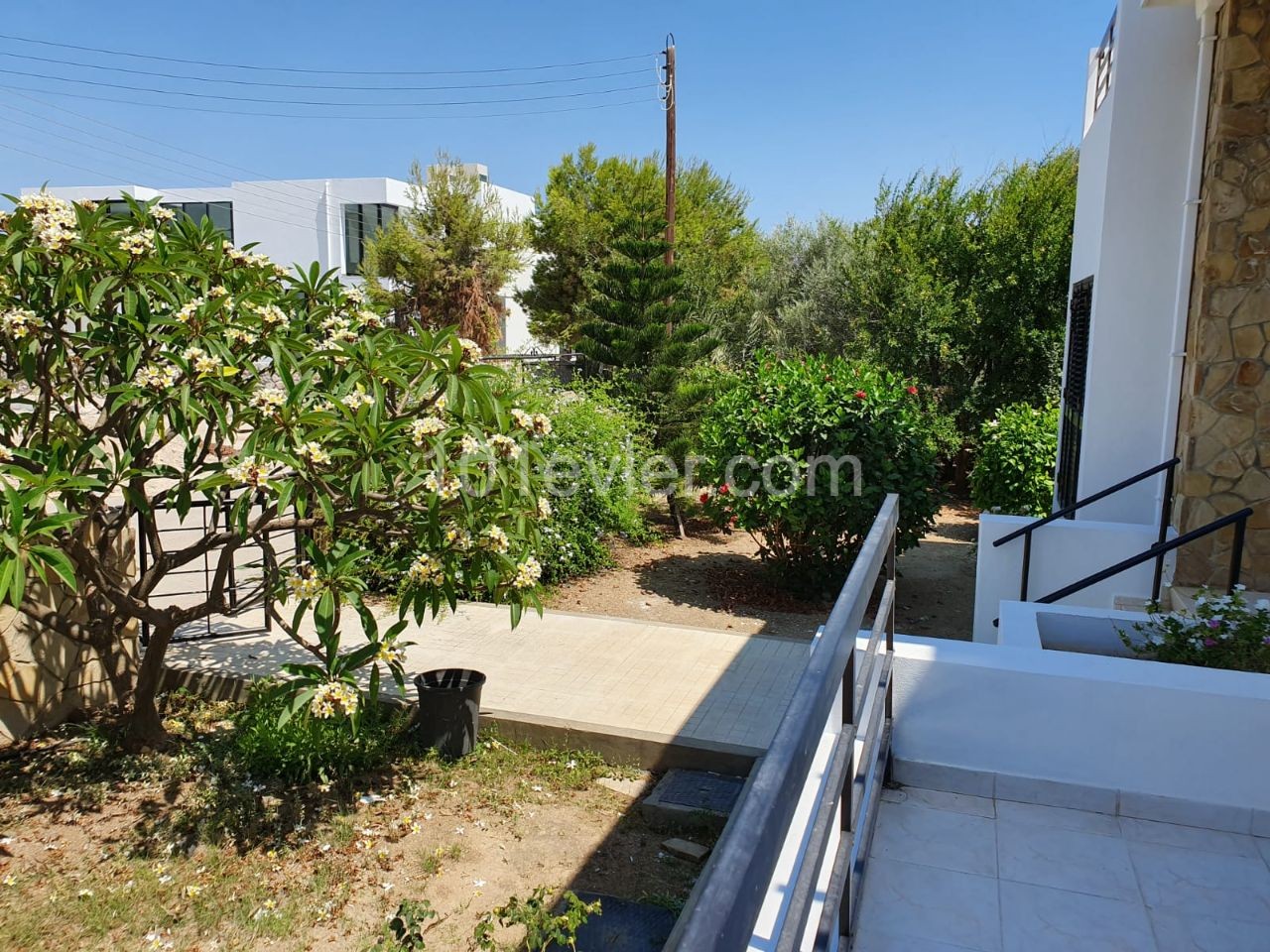 Villa For Sale in Zeytinlik, Kyrenia