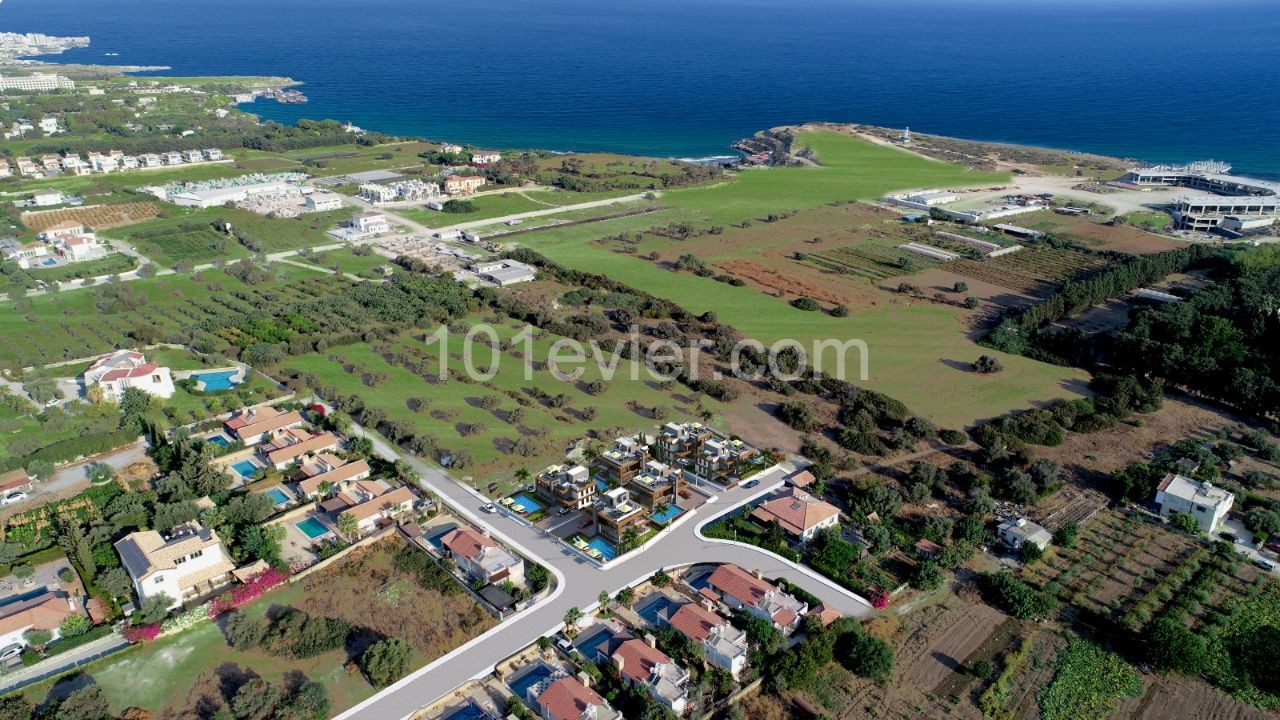 NEUE VILLA MIT BERGBLICK MIT POOL ZUM VERKAUF IN CHATALKÖY! ** 