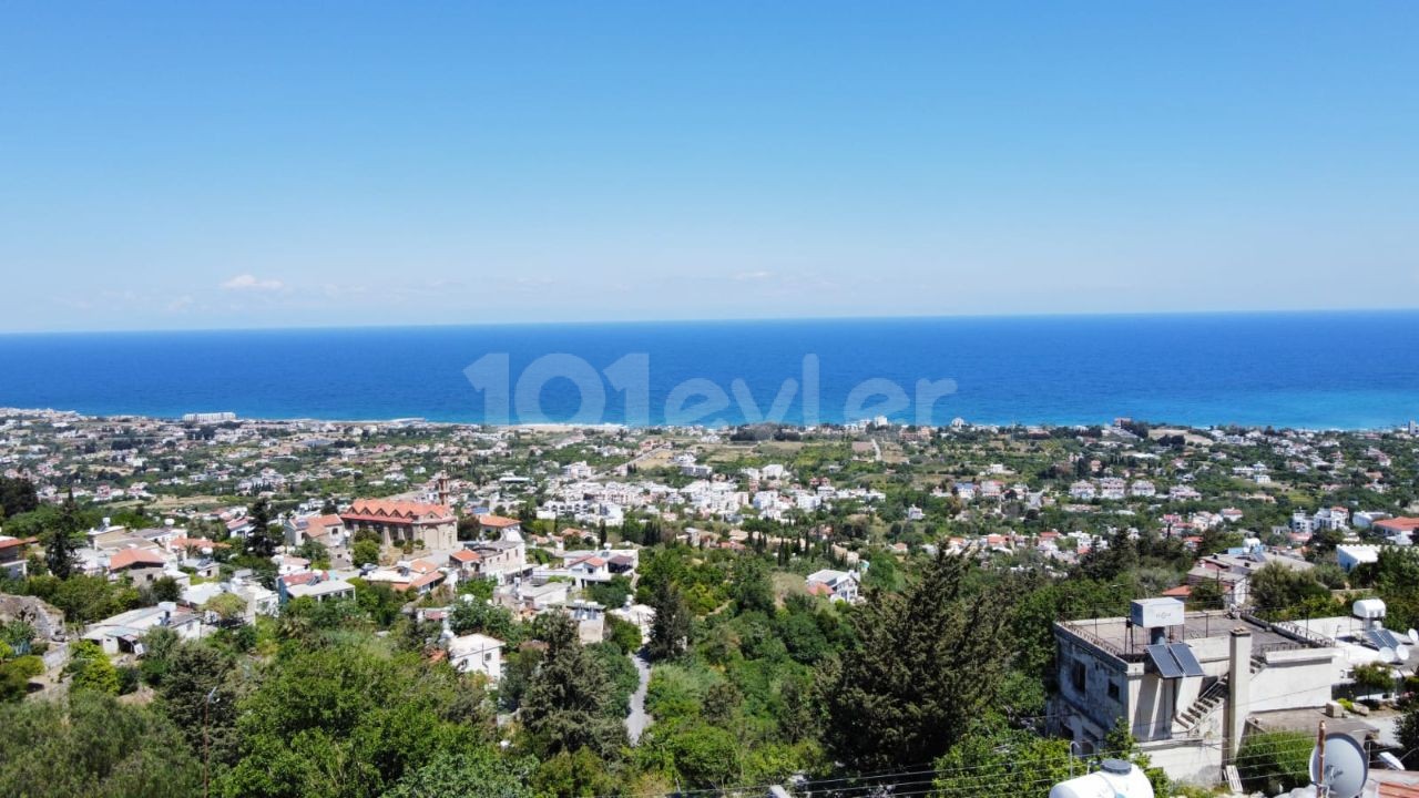 DETACHED HOUSE FOR SALE WITH WONDERFUL MOUNTAIN AND SEA VIEWS IN LAPTA BAŞPINAR! ** 