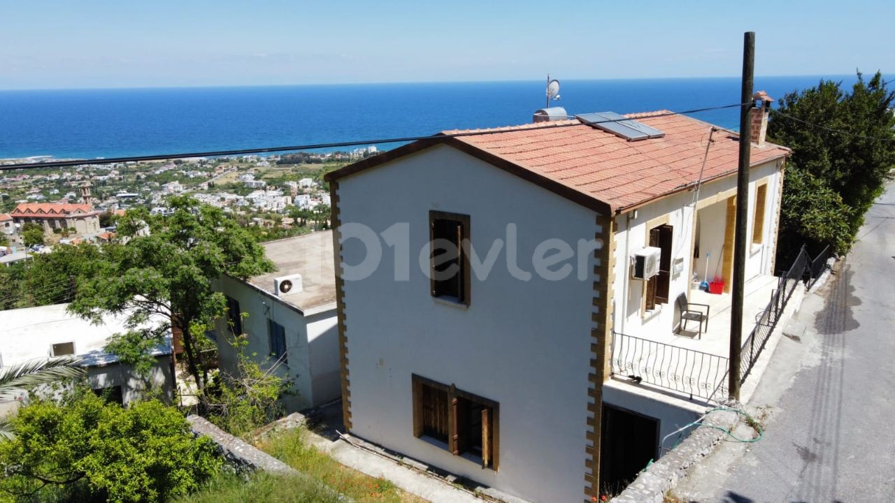 DETACHED HOUSE FOR SALE WITH WONDERFUL MOUNTAIN AND SEA VIEWS IN LAPTA BAŞPINAR! ** 