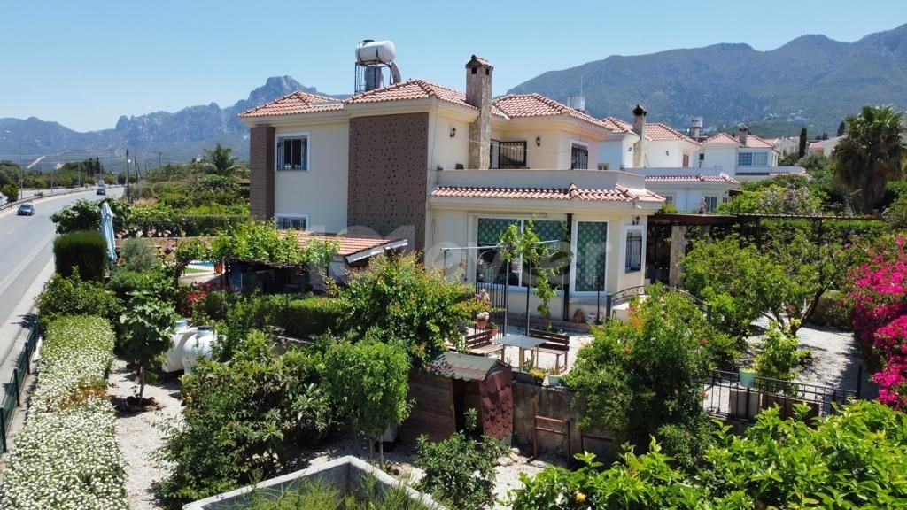 LUXURY VILLA WITH POOL FOR SALE WITH SEA VIEW THAT DOES NOT CLOSE THE WAY ON THE RING ROAD IN KYRENIA! ** 