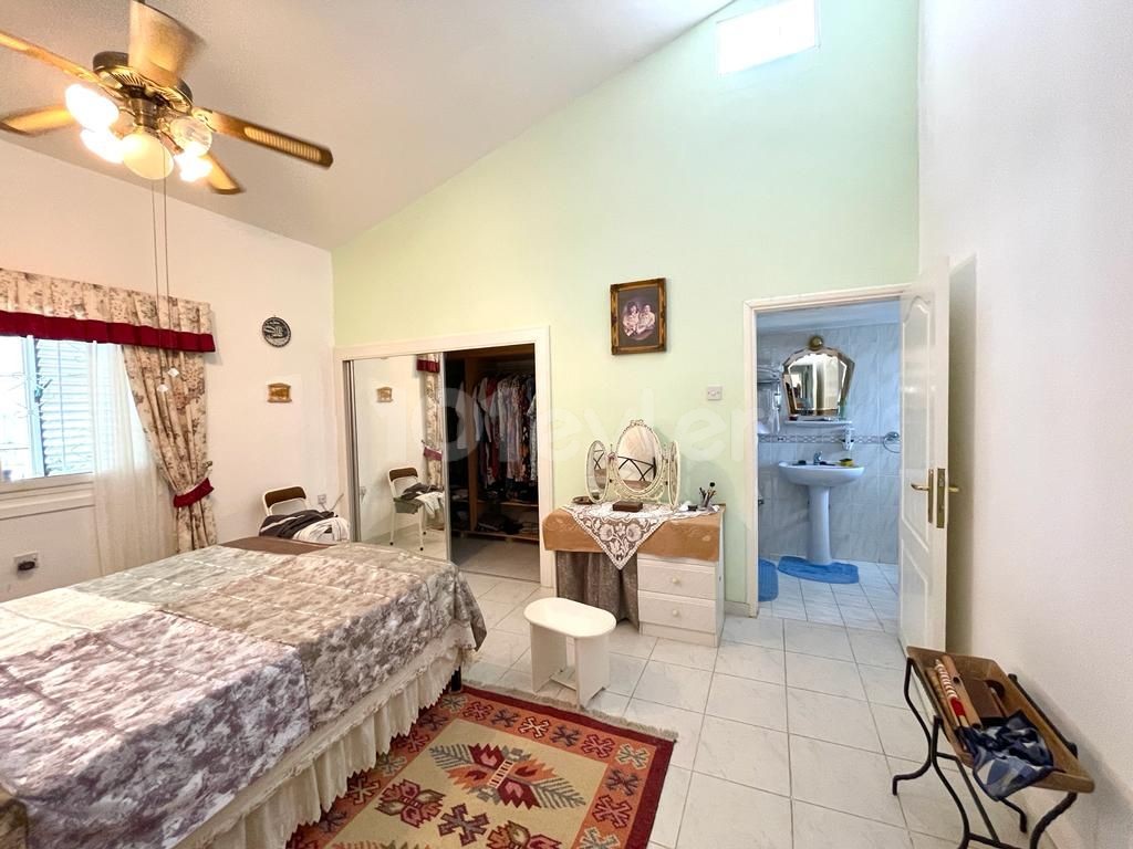 KYRENIA KARAKUM IS ALSO A VILLA WITH A TURKISH TITLE WITHIN WALKING DISTANCE OF THE SEA! ** 