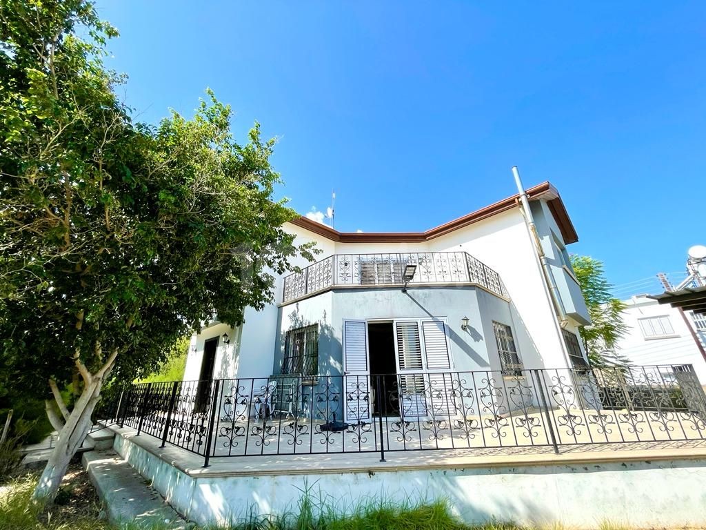 3+1 DOPPEL LLOGARA VILLA MIT GROßEM GARTEN ZUM VERKAUF IN KYRENIA CHATALKÖY ** 