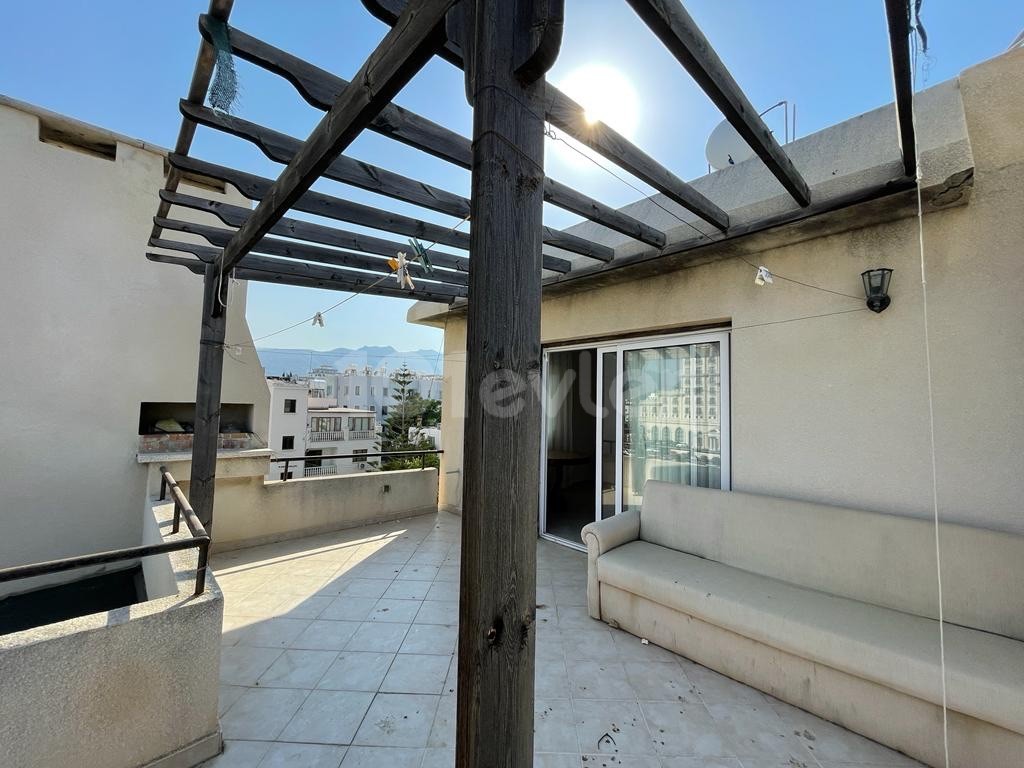 PENTHOUSE FOR SALE IN KYRENIA WITHIN WALKING DISTANCE TO THE SEA! ** 