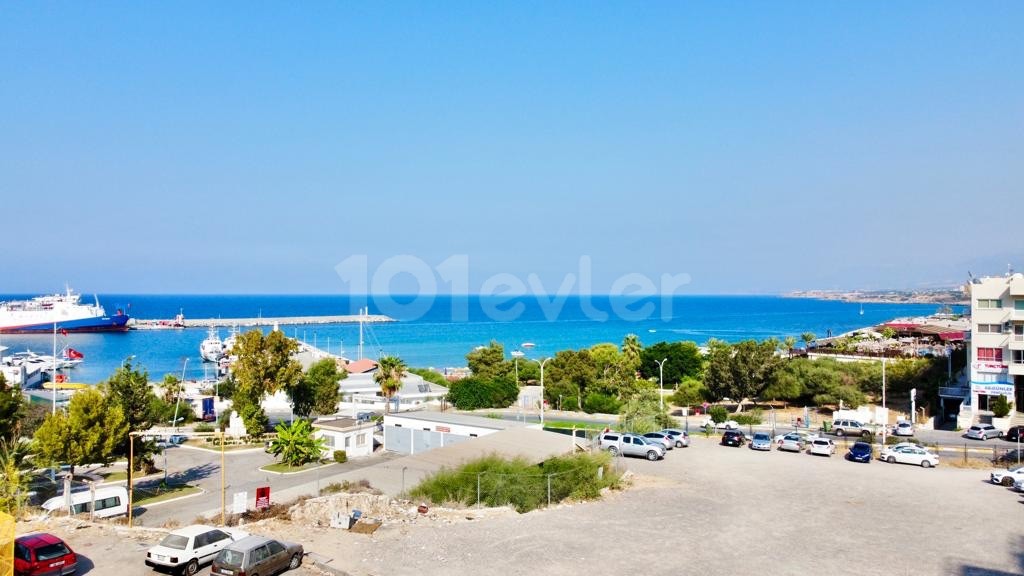 PENTHOUSE FOR SALE IN KYRENIA WITHIN WALKING DISTANCE TO THE SEA! ** 