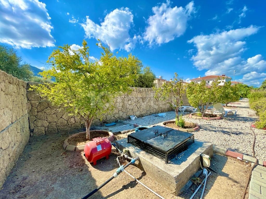 Villa mit Pool zu vermieten in Kyrenia Ozanköy ! ** 