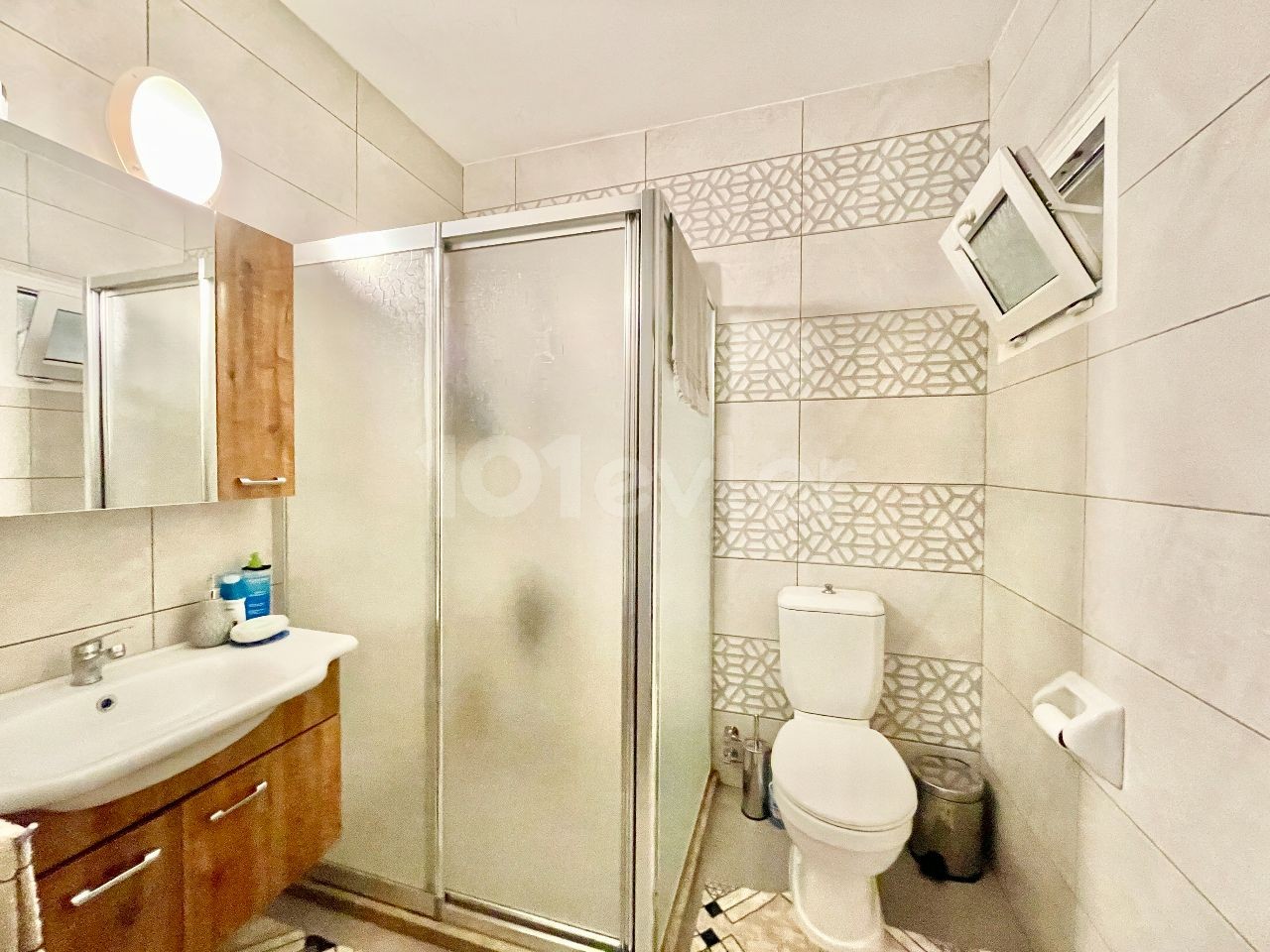 Flat For Sale in Girne Merkez, Kyrenia