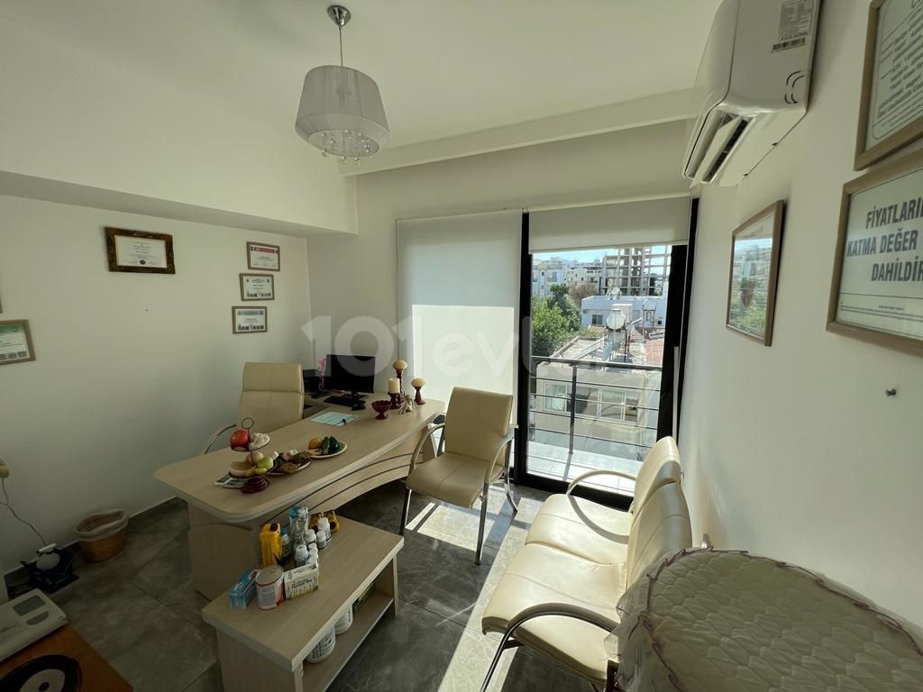 Flat For Sale in Girne Merkez, Kyrenia