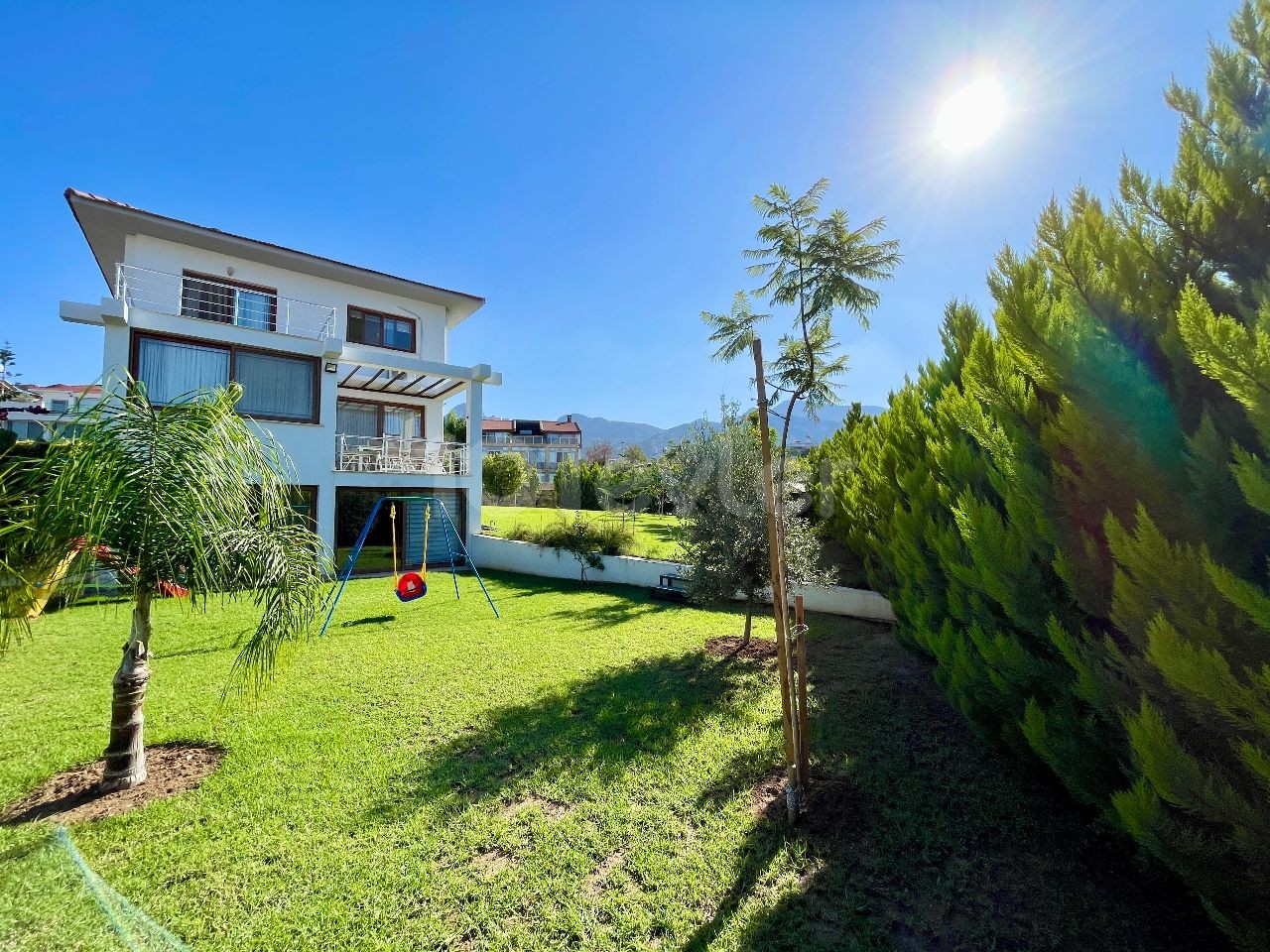 Villa For Sale in Çatalköy, Kyrenia