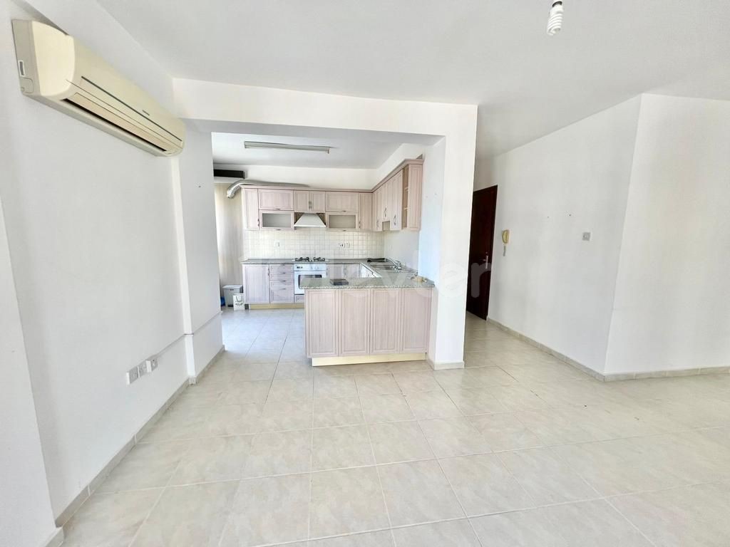 Flat For Sale in Girne Merkez, Kyrenia