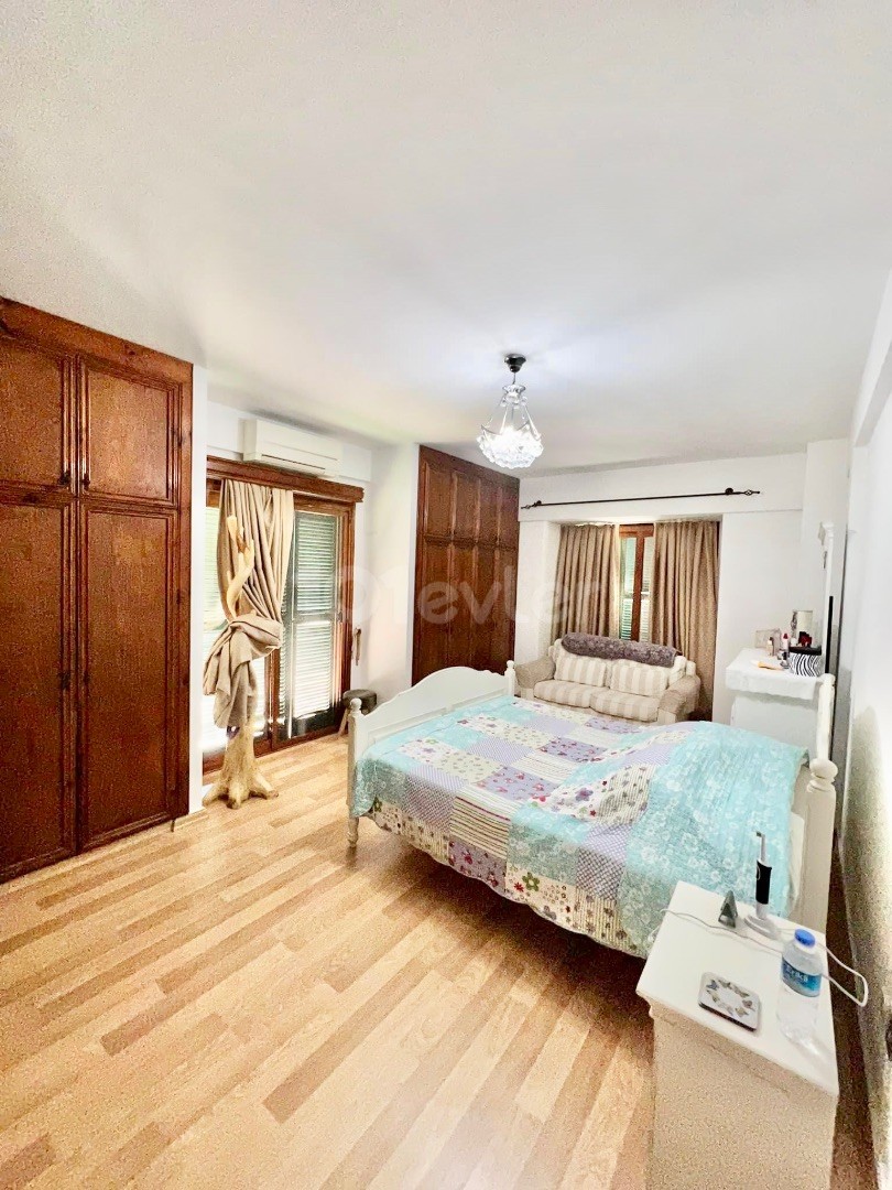 Villa For Sale in Çatalköy, Kyrenia