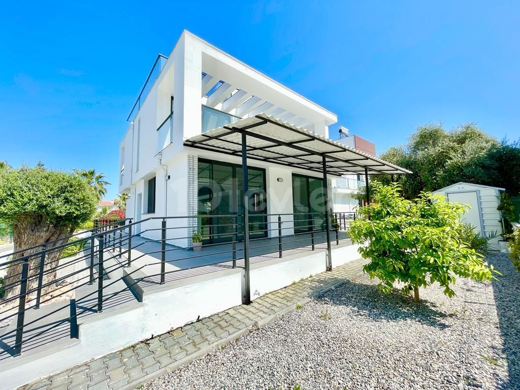 Moderne Villa zu verkaufen in Ozankoy, Kyrenia!