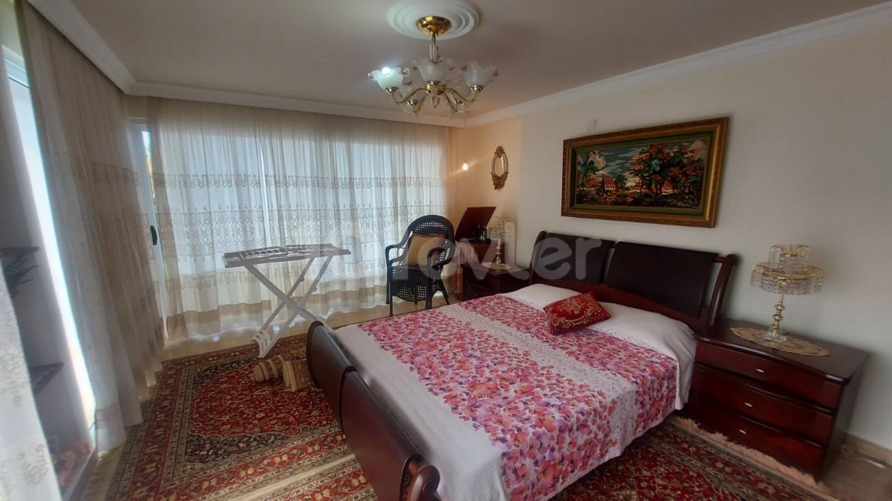 BEREIT ZUM EINZUG IN 3+2 LUXUSVILLA IN ÇATALKÖY, DER LIEBLINGSPERLE ZYPERN!!!