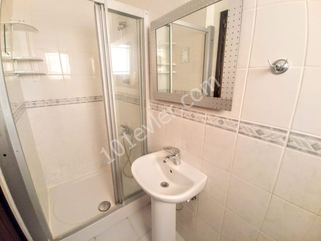 Flat To Rent in Girne Merkez, Kyrenia