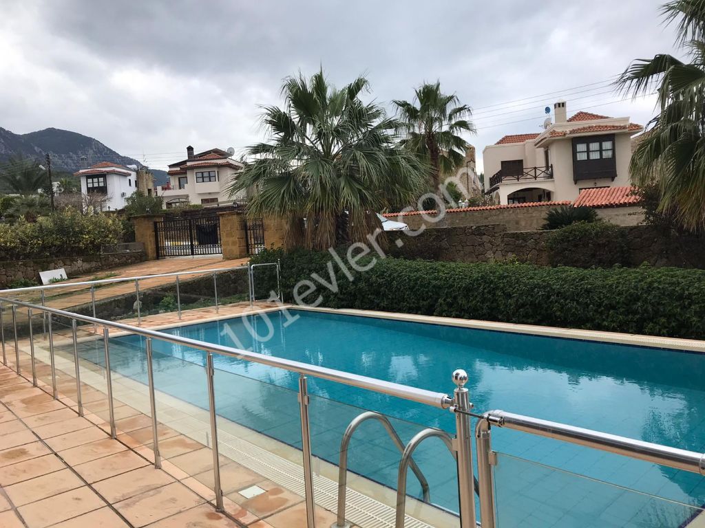 Villa To Rent in Bellapais, Kyrenia