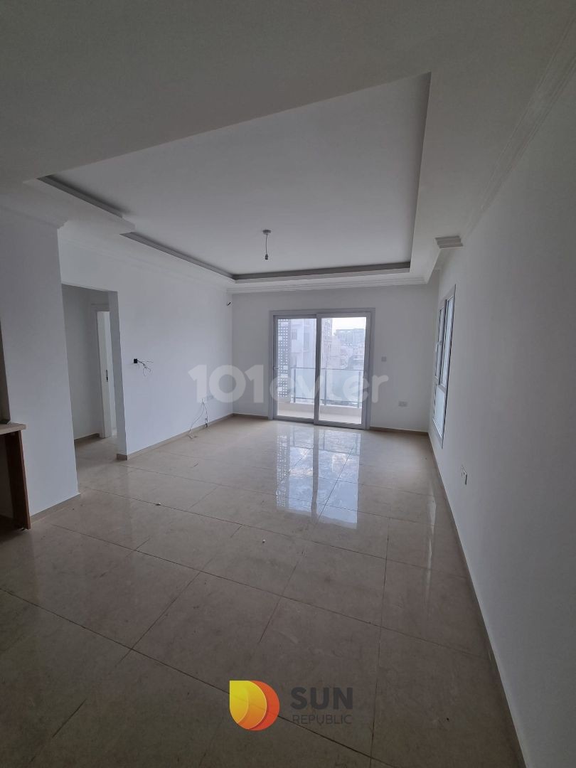 2 + 1 Apartment for Sale in Famagusta Gülseren ** 