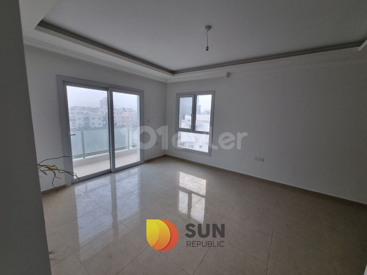 2 + 1 Apartment for Sale in Famagusta Gülseren ** 