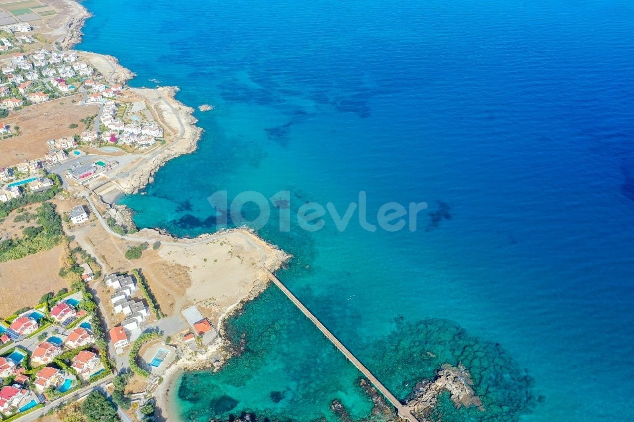 IMMOBILIEN ZUM VERKAUF IN KYRENIA LAPTA AM MEER ** 