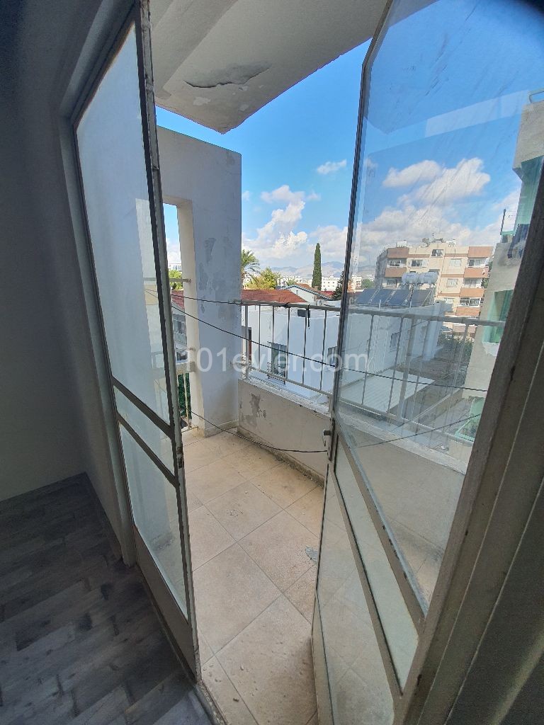 Flat To Rent in Köşklüçiftlik, Nicosia