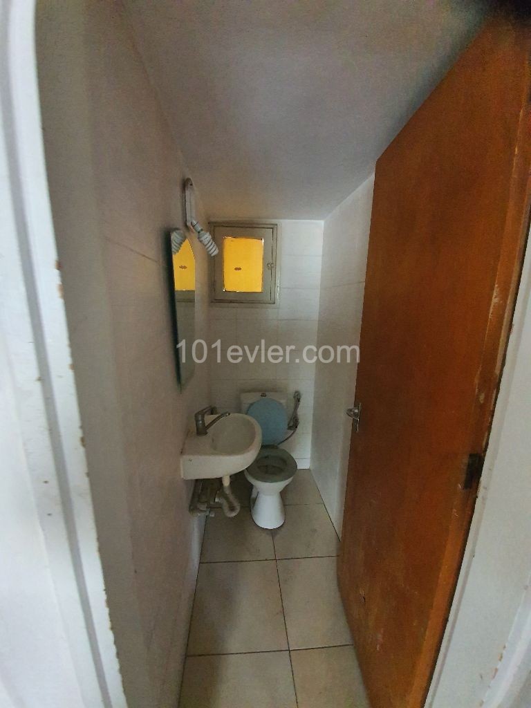 Flat To Rent in Köşklüçiftlik, Nicosia