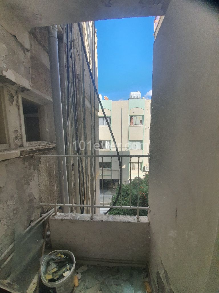 Flat To Rent in Köşklüçiftlik, Nicosia