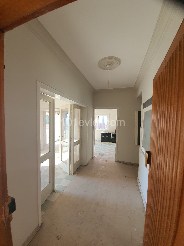 Flat To Rent in Köşklüçiftlik, Nicosia