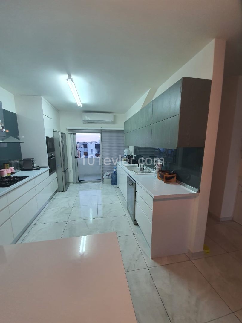 Penthouse To Rent in Yenikent, Nicosia