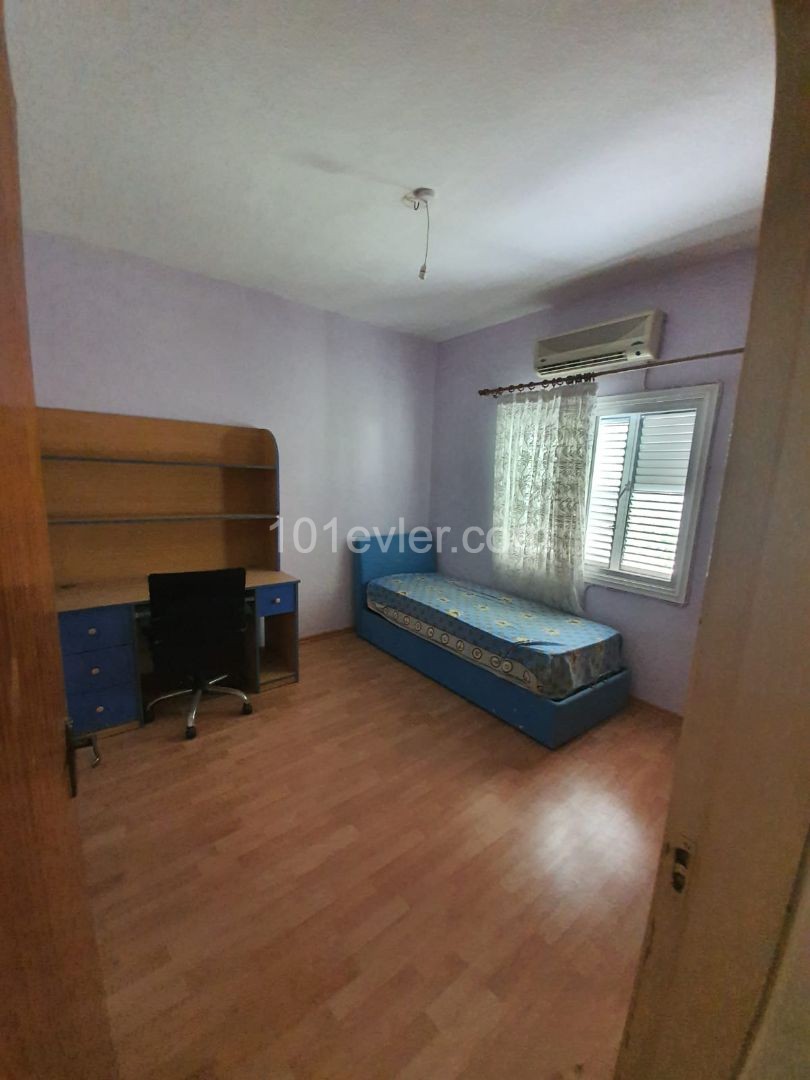 3 Bedroom flat in Yenikent 