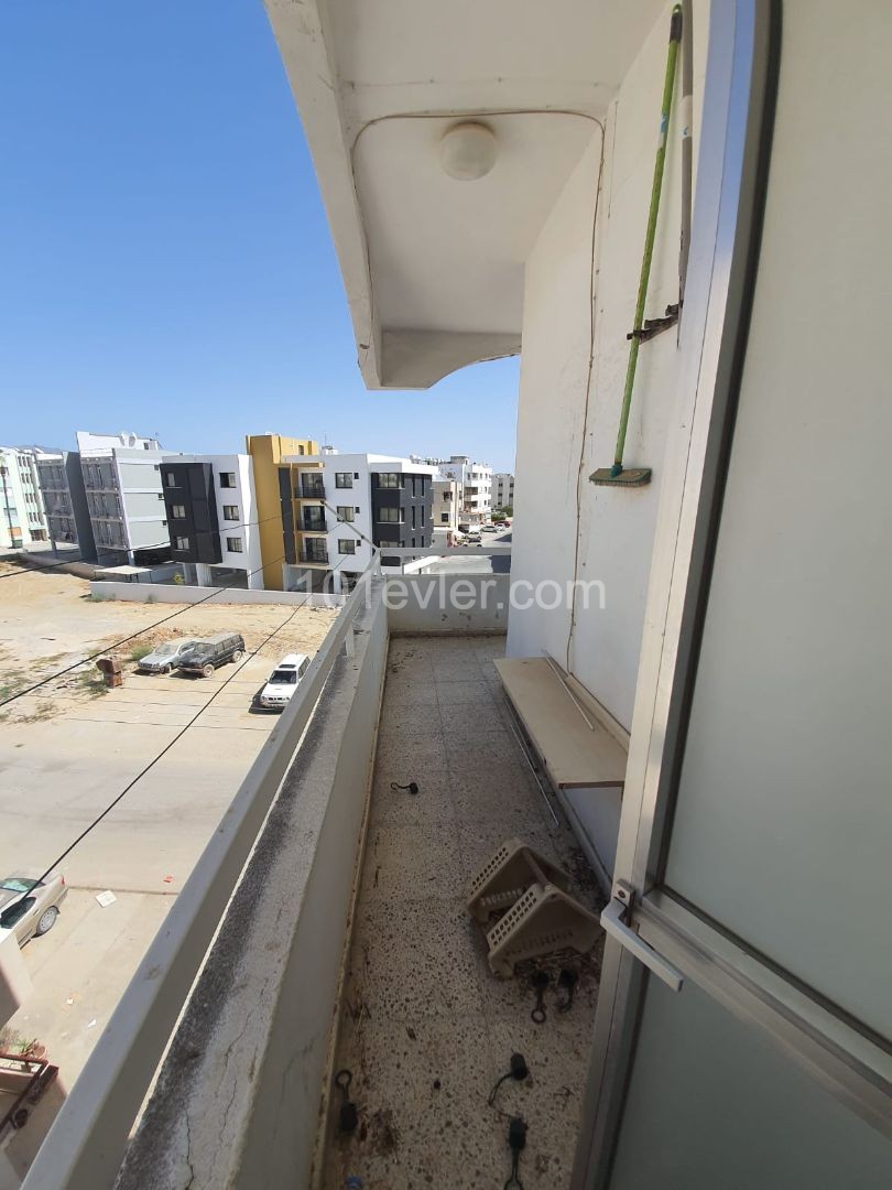 3 Bedroom flat in Yenikent 