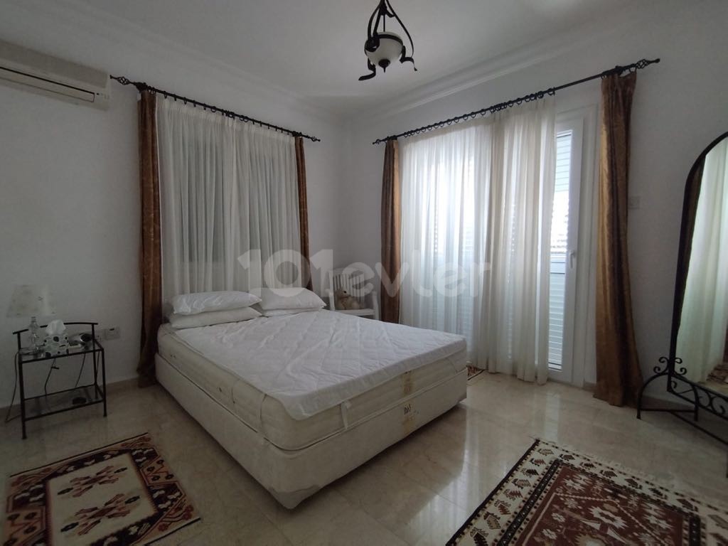 Villa for sale in Kyrenia Alsancak