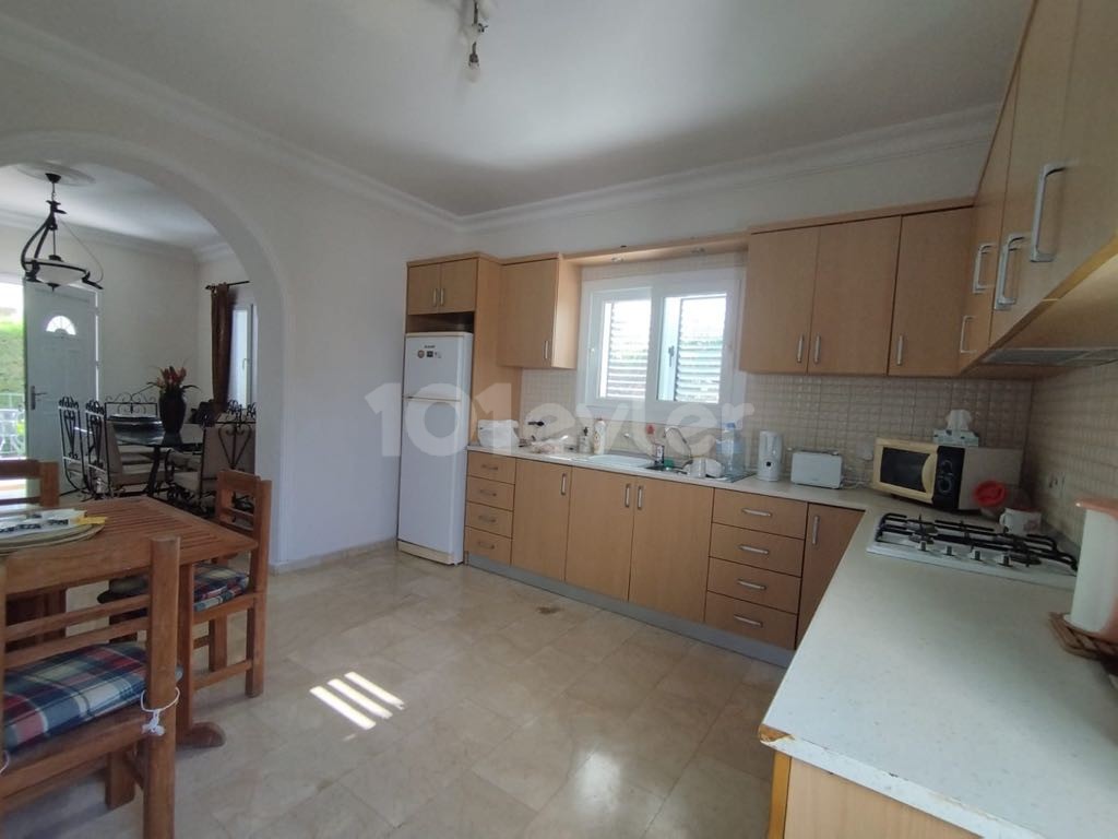 Villa for sale in Kyrenia Alsancak