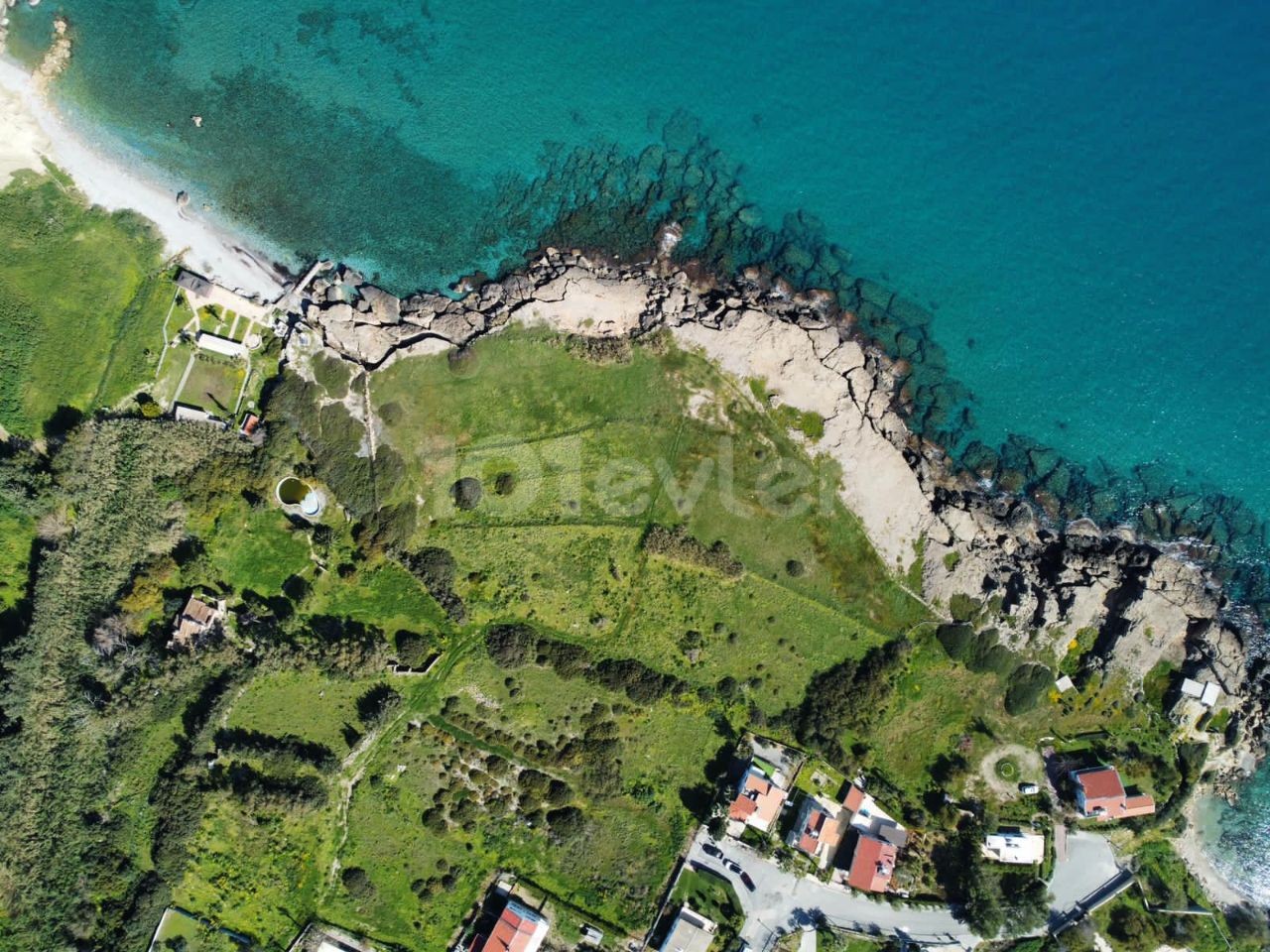 Residential Zoned Plot For Sale in Alsancak, Kyrenia