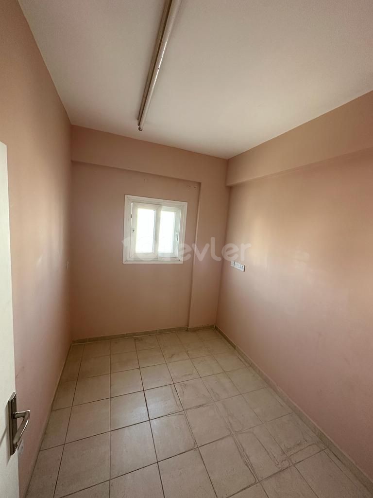 Flat To Rent in Karakum, Kyrenia